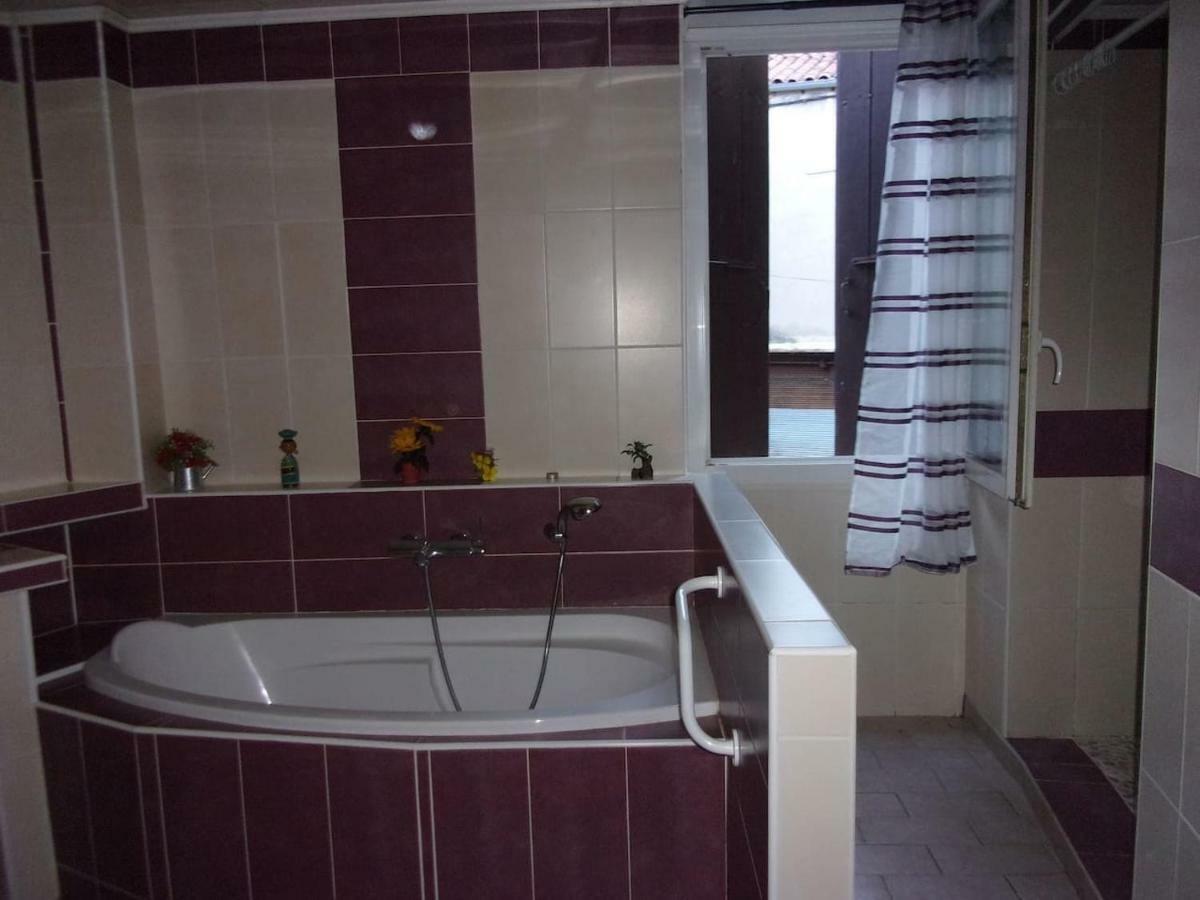 Triplex Douillet * Largentière